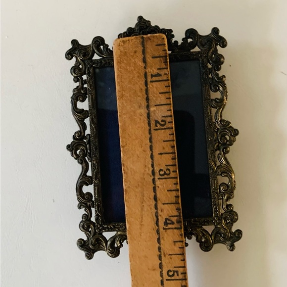 Vintage Victorian scroll Metal Picture Frame Italy 3.5/4.5 inch - Picture 9 of 12